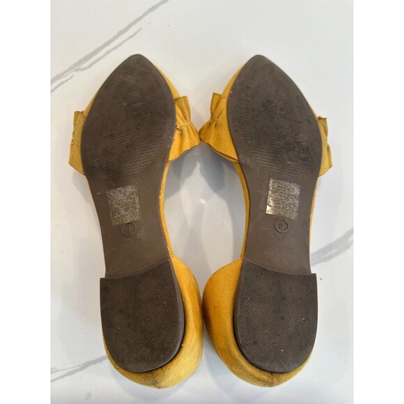 Ruffled Flats Mustard Yellow Suede size 9 boho travel ballerina EU 40 - Picture 8 of 14